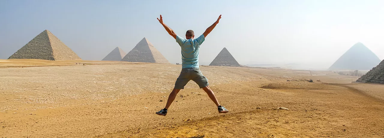 Piramitlerin Görkemini Keşfedin: Mısır Gezi Rehberi