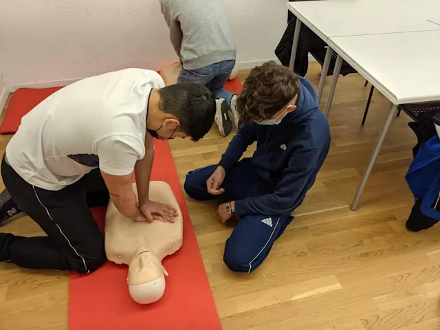 ilk yardım first aid