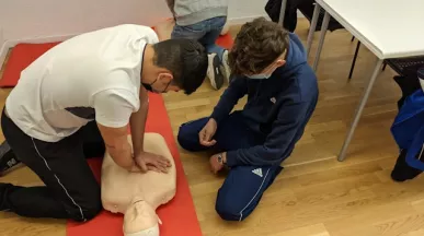 ilk yardım first aid