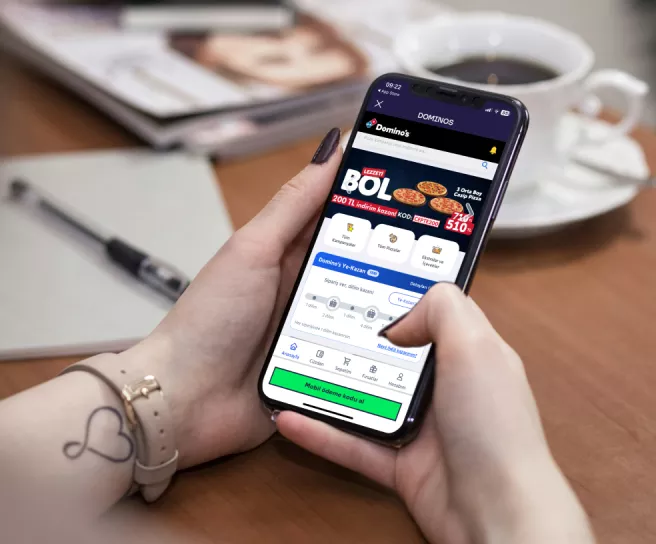 pluxee web- mobile mockups-03.jpg